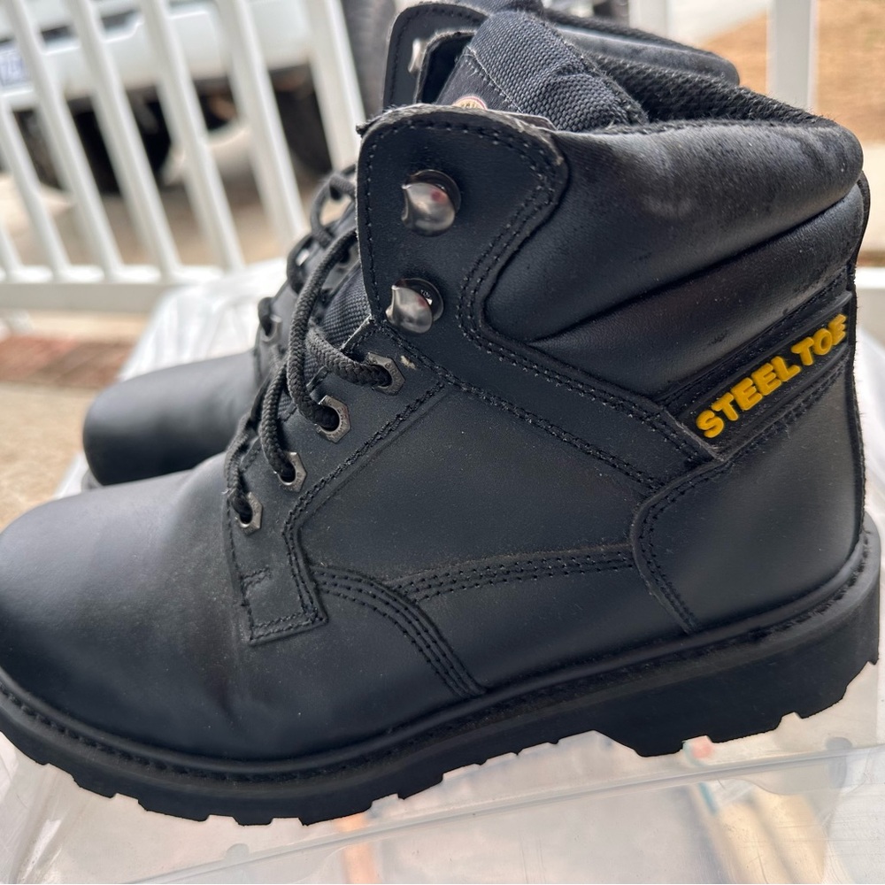 Brahma Black Steel Toe Work Boots. Women’s.